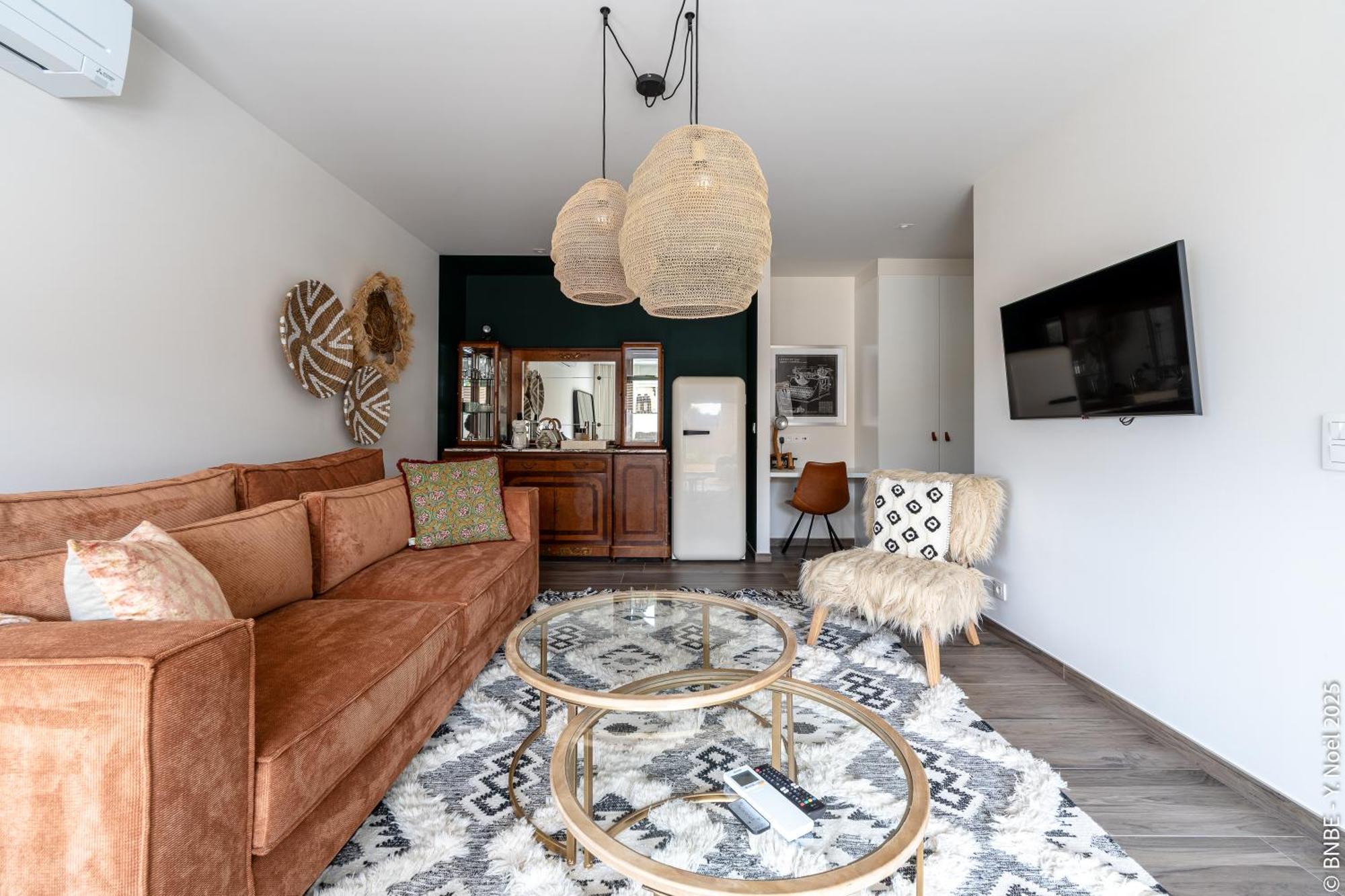 Sous La Houlette, Suites, Piscine Interieure Et Sauna Villers-la-Ville Exteriör bild